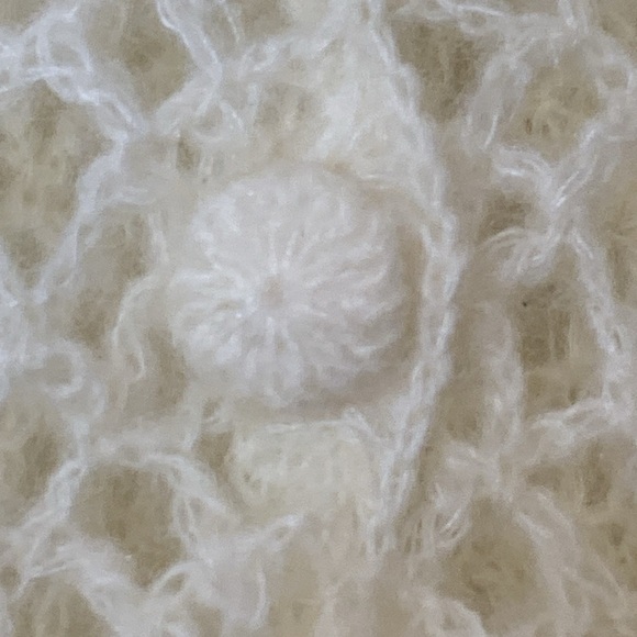 Soft Surroundings Ivory White Open Crochet Knit Scallop Button Tunic Top Sweater - Picture 9 of 17